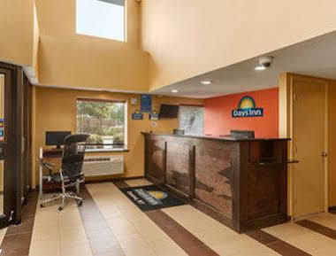 Days Inn By Wyndham Geneva/Finger Lakes Экстерьер фото